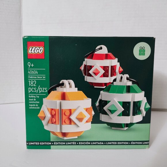 LEGO Christmas Decor Set - Limited Edition - 40604 - Picture 1 of 7